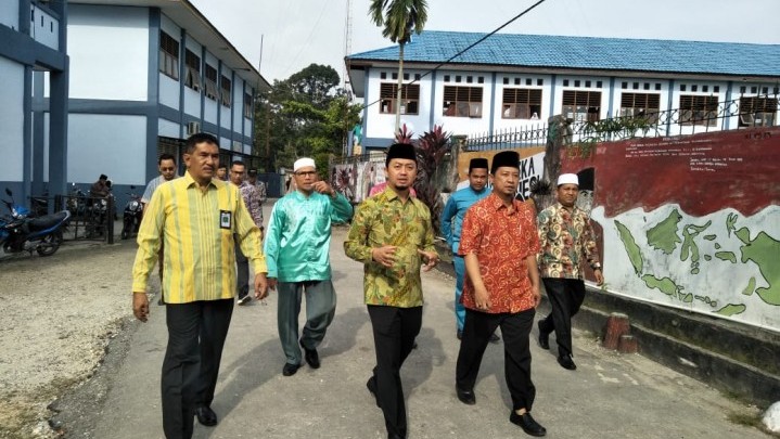 Syahrul Aidi Kunjungi Almamater, Tinjau Beberapa Fasilitas Pondok Syahrul Aidi Kunjungi Almamater, Tinjau Beberapa Fasilitas Pondok