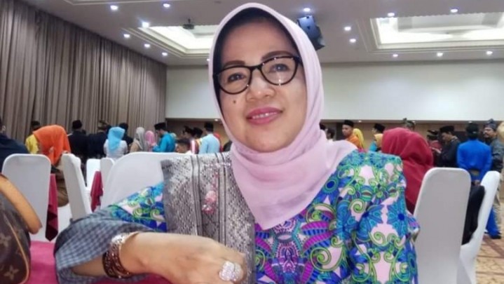 Golkar Kampar Usung Maryenik Yanda Pendamping Catur Sugeng Sebagai Wakil Bupati Kampar Golkar Kampar Usung Maryenik Yanda Pendamping Catur Sugeng Sebagai Wakil Bupati Kampar