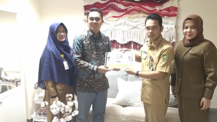 Badan Penghubung Riau Sambangi Para Senator, Kali Ini Dengan Edwin Pratama Badan Penghubung Riau Sambangi Para Senator, Kali Ini Dengan Edwin Pratama