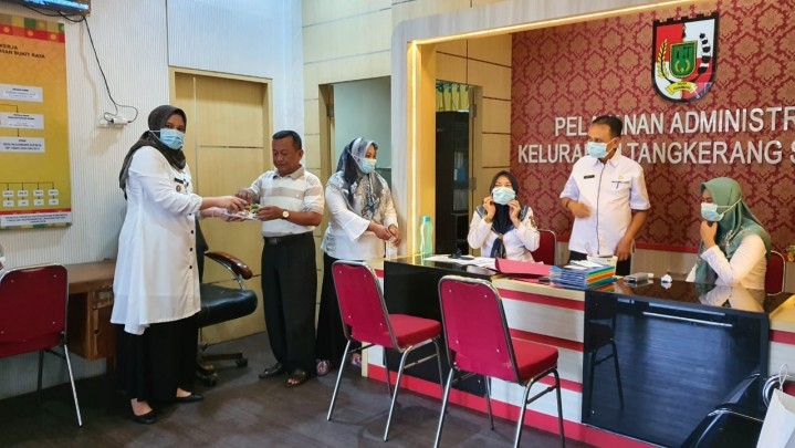 Antisipasi Penyebaran Virus Corona, Lurah Tangsel Siapkan Hand Sanitizer