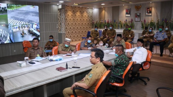 Bupati Alfedri Laporkan Penanganan Wabah Covid 19 Kepada Gubernur Riau Bupati Alfedri Laporkan Penanganan Wabah Covid 19 Kepada Gubernur Riau