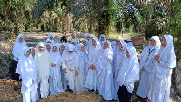 Ponpes An Nizham Darussalam Gelar Karantina Alquran, Yang Minat Silahkan Mendaftarkan Diri Ponpes An Nizham Darussalam Gelar Karantina Alquran, Yang Minat Silahkan Mendaftarkan Diri