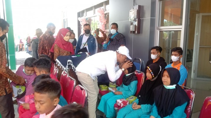 Bupati Meranti Boyong 140 Pejabat Saat Resmikan Bangunan Tambah Ruang di UPT Puskesmas Sungai Tohor