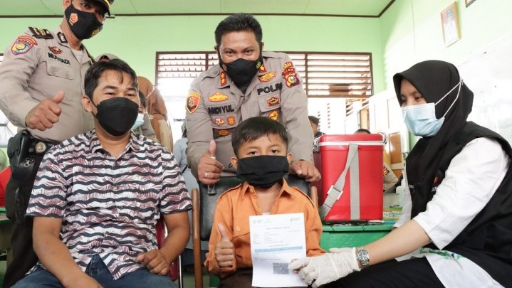 Vaksinasi Anak Usia 6-12 Tahun di Meranti, Kapolres Sebut Gunakan Pendekatan Khusus