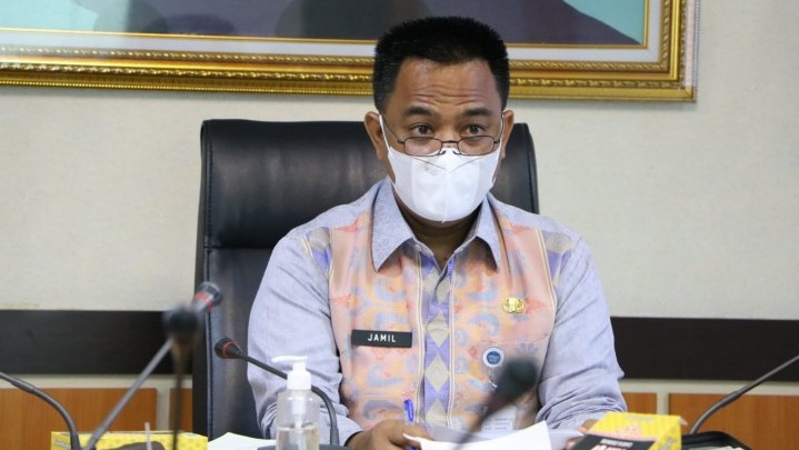 Data Penanganan Covid-19 Pemko Pekanbaru Tidak Sinkron dengan Pemerintah Pusat Data Penanganan Covid-19 Pemko Pekanbaru Tidak Sinkron dengan Pemerintah Pusat