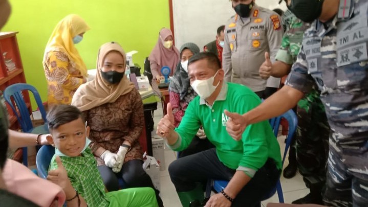 Vaksinasi Booster Bagi Lansia dan Usia 6-11 Tahun Dimulai di Meranti Vaksinasi Booster Bagi Lansia dan Usia 6-11 Tahun Dimulai di Meranti