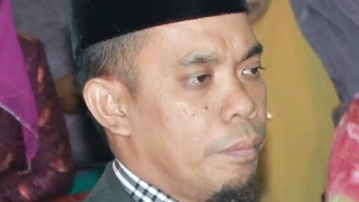 Jabat Ketum MUI Pekanbaru, Prof Akbarizan Siap Pasang Badan Demi Umat Jabat Ketum MUI Pekanbaru, Prof Akbarizan Siap Pasang Badan Demi Umat