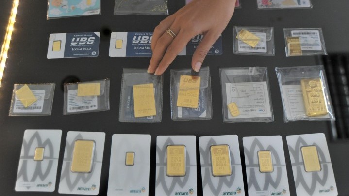 Waduh, Harga Emas Batangan Antam Anjlok Rp12.000 Waduh, Harga Emas Batangan Antam Anjlok Rp12.000
