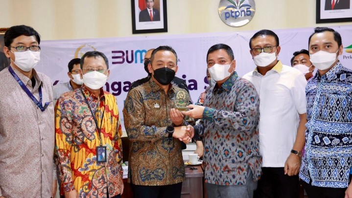 Komisi VI DPR Apresiasi PTPN V Dongkrak Produktivitas Sawit Petani Amankan Pasokan Minyak Goreng