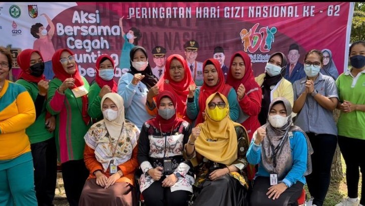 Peringatan Hari Gizi Nasional ke-62, Kapus Nel Afni: Aksi Bersama Mencegah Stunting dan Obesitas Peringatan Hari Gizi Nasional ke-62, Kapus Nel Afni: Aksi Bersama Mencegah Stunting dan Obesitas
