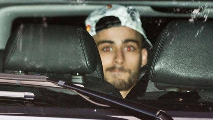 Meski Punya Mobil Mewah, Zayn Malik dan Sederetan Artis Dunia Ini Tidak Bisa Menyetir Meski Punya Mobil Mewah, Zayn Malik dan Sederetan Artis Dunia Ini Tidak Bisa Menyetir