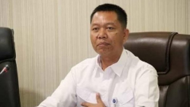 Dinas PUPR Pekanbaru Ungkap Kesulitan Perbaiki Drainase Jalan Paus Dinas PUPR Pekanbaru Ungkap Kesulitan Perbaiki Drainase Jalan Paus