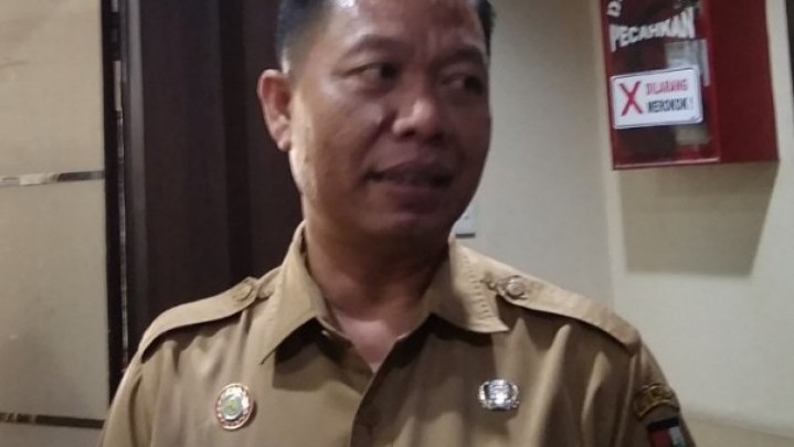 PUPR Pekanbaru Mengaku Kesulitan Normalisasi Drainase Karena Dibeton Pemilik Ruko PUPR Pekanbaru Mengaku Kesulitan Normalisasi Drainase Karena Dibeton Pemilik Ruko