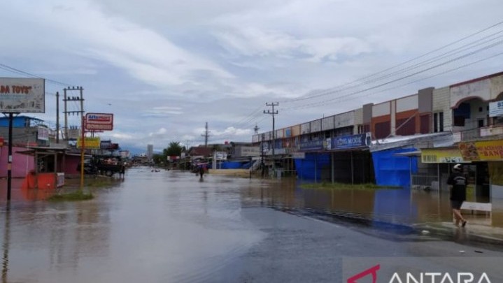 Info Penting Bagi Pengendara Bengkulu-Sumatera Barat, Ini Akses Jalan yang Ditutup Karena Banjir Info Penting Bagi Pengendara Bengkulu-Sumatera Barat, Ini Akses Jalan yang Ditutup Karena Banjir