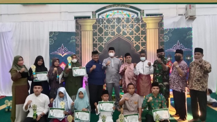 RW 07 Juara Umum MTQ Kelurahan Rejosari RW 07 Juara Umum MTQ Kelurahan Rejosari