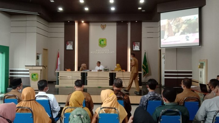 Bupati Adil Rakor Bersama Kepala Sekolah, Beasiswa jadi Pembahasan Bupati Adil Rakor Bersama Kepala Sekolah, Beasiswa jadi Pembahasan