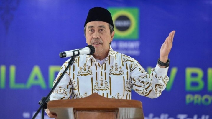 Zakat Diyakini Gubri Syamsuar Salah Satu Solusi Atasi Kemiskinan Zakat Diyakini Gubri Syamsuar Salah Satu Solusi Atasi Kemiskinan