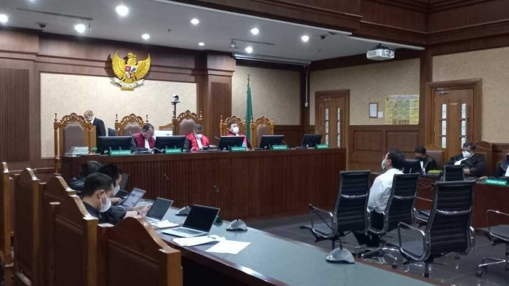 Aziz Syamsudin Divonis 3 Tahun Penjara, Lebih Ringan dari Tuntutan Jaksa