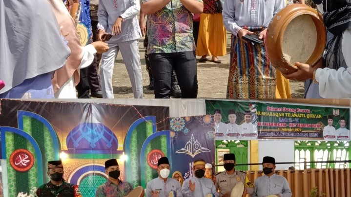 Sekcam Tenayan Raya Rasyid Buka MTQ Tuah Negeri