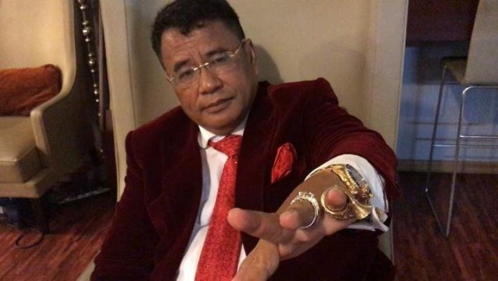 Hotman Paris Tantang Menaker Debat Terbuka Terkait Pencairan JHT Usia 56 Tahun