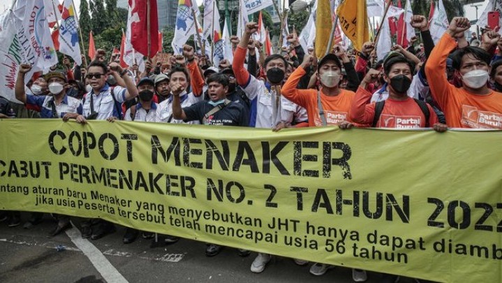 Menaker Mengakui Paham Keberatan Buruh, Aturan JHT 56 Tahun Akhirnya Direvisi Menaker Mengakui Paham Keberatan Buruh, Aturan JHT 56 Tahun Akhirnya Direvisi