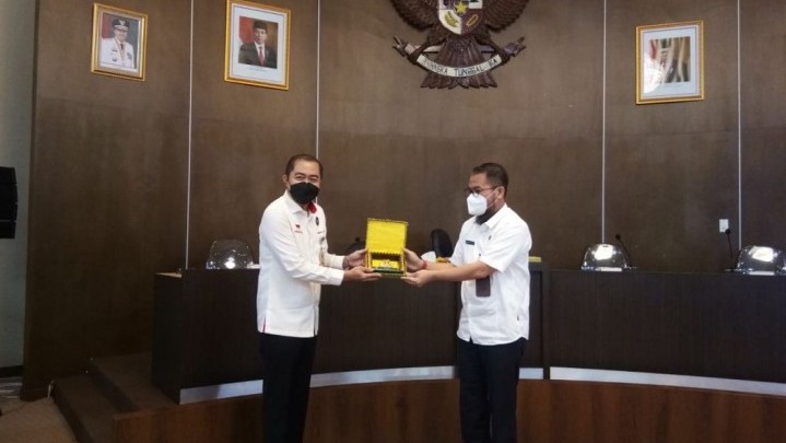 Kemenko Polhukam Inventarisasi Pelayanan Publik Terdampak Covid-19 di Riau Kemenko Polhukam Inventarisasi Pelayanan Publik Terdampak Covid-19 di Riau