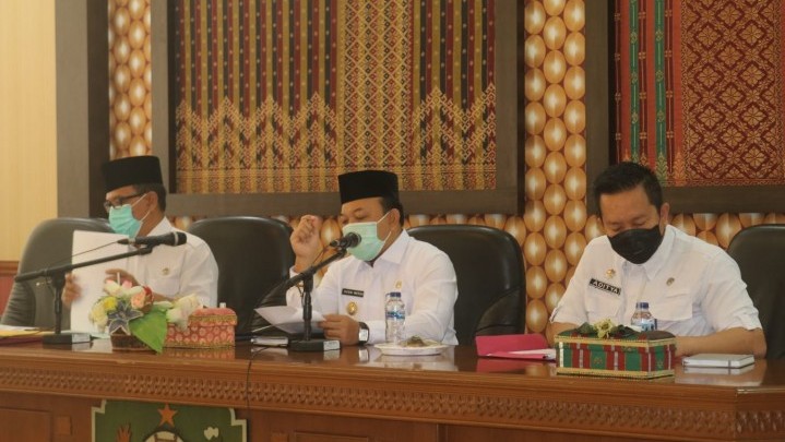 Pemkab Siak Inventarisir Lahan Kiri Kanan Jalan Poros Pekanbaru-Dumai Pemkab Siak Inventarisir Lahan Kiri Kanan Jalan Poros Pekanbaru-Dumai