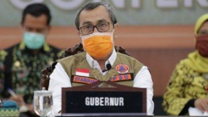 Syamsuar Sampaikan Arahan Menko Airlangga: Vaksinasi Booster Juga untuk Lansia Syamsuar Sampaikan Arahan Menko Airlangga: Vaksinasi Booster Juga untuk Lansia