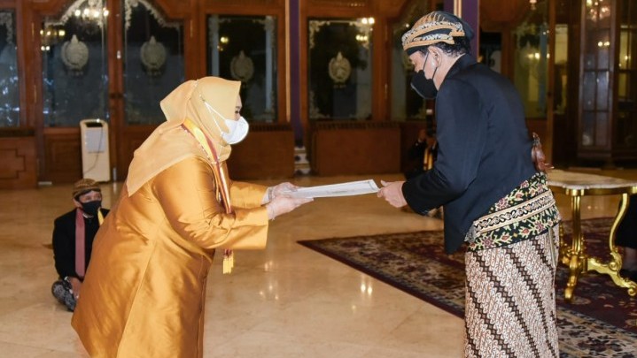 Bupati Kasmarni Dapat Gelar Adat Keraton Surakarta: Kanjeng Mas Tumenggung Kasmarni Purbaningtyas, S