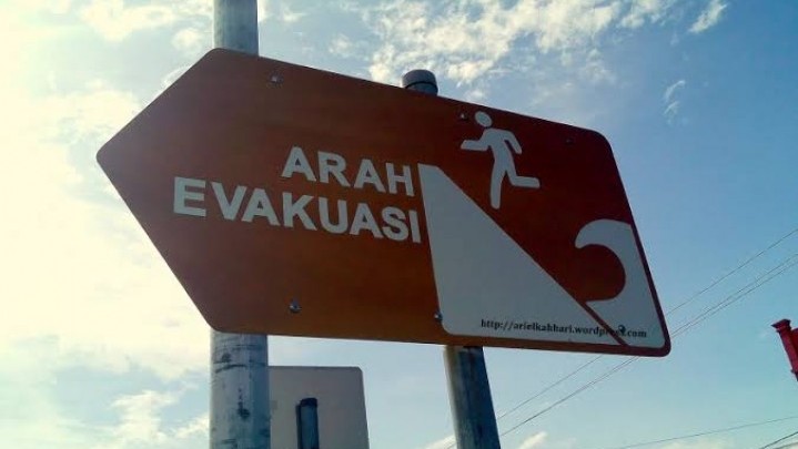 Gempa Besar Berpotensi Terjadi di Sumbar, BMKG Ingatkan Jalur Evakuasi Diperiksa Gempa Besar Berpotensi Terjadi di Sumbar, BMKG Ingatkan Jalur Evakuasi Diperiksa