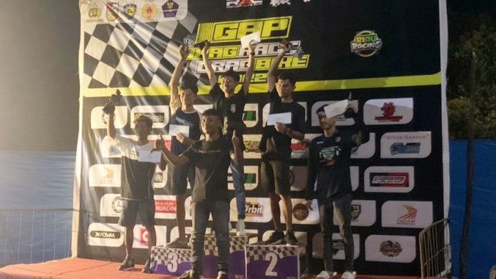 Kurangi Aksi Balap Liar, Police Line 2000 Bentuk Tim Balap Dragbike dan Telah Berhasil Raih Podium Kurangi Aksi Balap Liar, Police Line 2000 Bentuk Tim Balap Dragbike dan Telah Berhasil Raih Podium