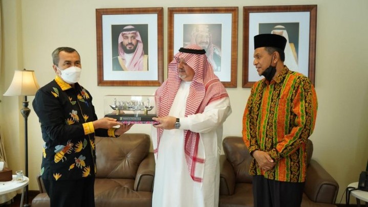 Arab Saudi Akan Bantu Pengembangan Quran Center Riau