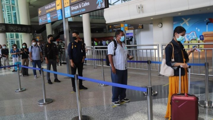 Bagi Pelancong, Indonesia dan Malaysia Longgarkan Pembatasan Bagi Pelancong, Indonesia dan Malaysia Longgarkan Pembatasan