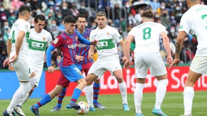 Sempat Tertinggal, Barcelona Bungkam Elche 2-1