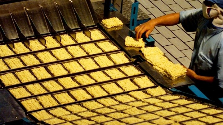 Konflik Rusia Ukraina, Harga Mi Instan Diprediksi Naik