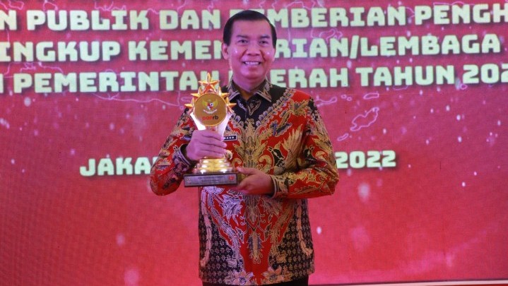 Level Pelayanan Publik Pemko Pekanbaru akan Dinaikkan Usai Tiga Kali Dapatkan Penghargaan Kemenpan RB Level Pelayanan Publik Pemko Pekanbaru akan Dinaikkan Usai Tiga Kali Dapatkan Penghargaan Kemenpan RB