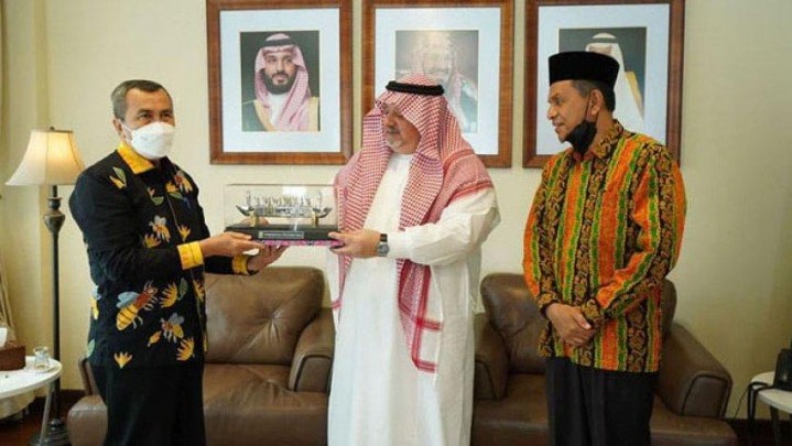 Kebijakan Keuangan Syariah di Riau Sedang Disiapkan Kebijakan Keuangan Syariah di Riau Sedang Disiapkan