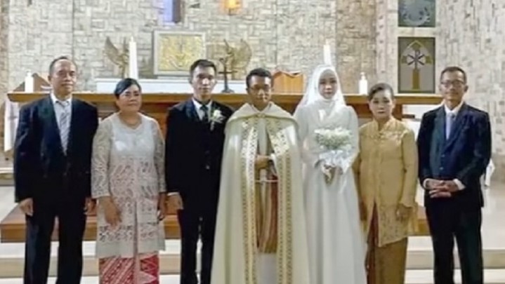 Viral Video Nikah Beda Agama, Kata Wamenag Tidak Tercatat di KUA
