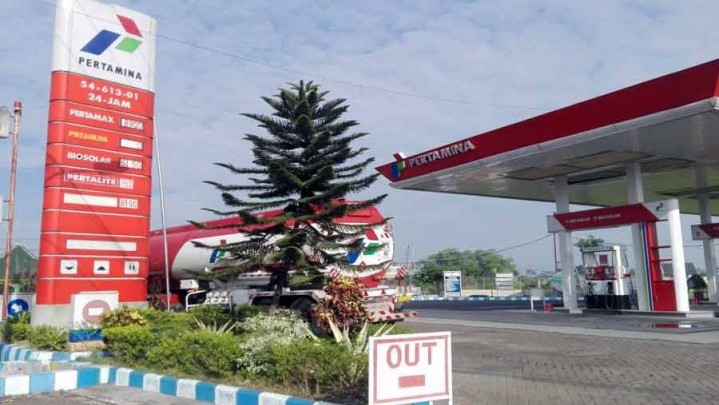 Mobil Plat Merah di Riau Dilarang Isi Bio Solar, Tapi Ada Pengecualian