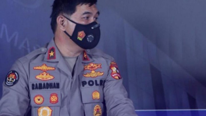 Polri Minta Bantuan FBI Lacak Keberadaan Saifudin Ibrahim Terduga Ujaran Kebencian Polri Minta Bantuan FBI Lacak Keberadaan Saifudin Ibrahim Terduga Ujaran Kebencian