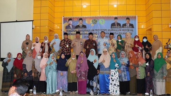 Penerapan Kurikulum Prototipe, Guru Madrasah di Riau Diminta Persiapkan Diri Penerapan Kurikulum Prototipe, Guru Madrasah di Riau Diminta Persiapkan Diri