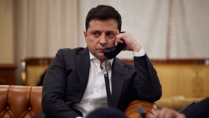 Zelensky Kesal Tidak Juga Dapat Bantuan Senjata dari Barat Zelensky Kesal Tidak Juga Dapat Bantuan Senjata dari Barat