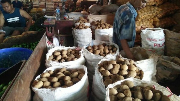 Riau Inflasi, Diantaranya Karena Kenaikan Harga Ikan Serai Hingga Kentang Riau Inflasi, Diantaranya Karena Kenaikan Harga Ikan Serai Hingga Kentang