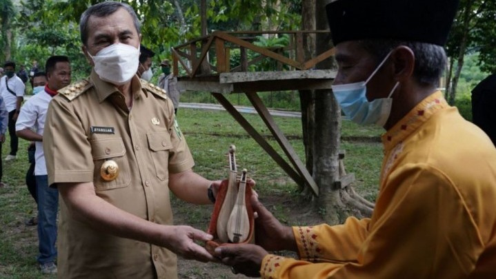 Kata Gubri Akan Dilakukan Optimalisasi Desa Wisata di Riau Kata Gubri Akan Dilakukan Optimalisasi Desa Wisata di Riau