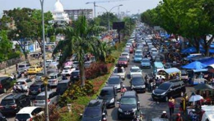 Pemprov Riau dan BPJN Adakan Pembahasan Khusus Atasi Kemacetan Jalan Sudirman dan Simpang Panam Pekanbaru Pemprov Riau dan BPJN Adakan Pembahasan Khusus Atasi Kemacetan Jalan Sudirman dan Simpang Panam Pekanbaru