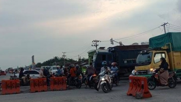 Urai Kemacetan Simpang Panam Pekanbaru, Rp 20 Miliar Akan Digelontorkan Urai Kemacetan Simpang Panam Pekanbaru, Rp 20 Miliar Akan Digelontorkan