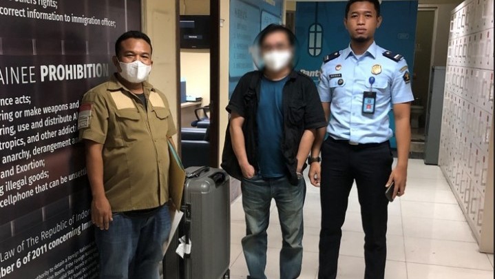 Warga China Dideportasi dari Riau, Ini Penyebabnya Warga China Dideportasi dari Riau, Ini Penyebabnya