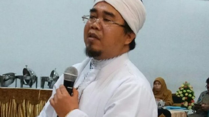 Ketum MUI Sumbar Tidak Diundang dalam Dialog Pengembangan Ekonomi Syariah di Bukittinggi Ketum MUI Sumbar Tidak Diundang dalam Dialog Pengembangan Ekonomi Syariah di Bukittinggi