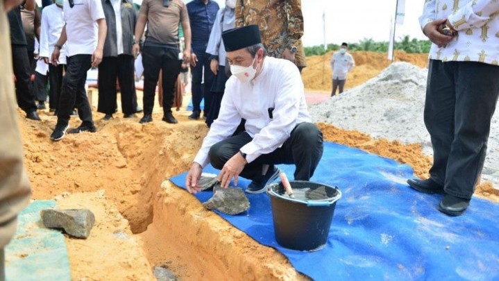 BLK Diakui Gubri Syamsuar Sangat Penting Lahirkan Generasi Emas BLK Diakui Gubri Syamsuar Sangat Penting Lahirkan Generasi Emas