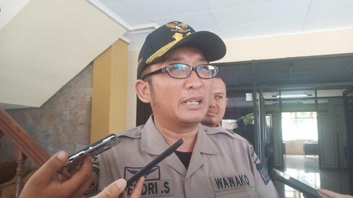 Wako Hendri Berhentikan Dirut Perumda Padang Sejahtera Mandiri Wako Hendri Berhentikan Dirut Perumda Padang Sejahtera Mandiri